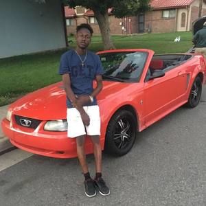 Meet your Posher, Yemi